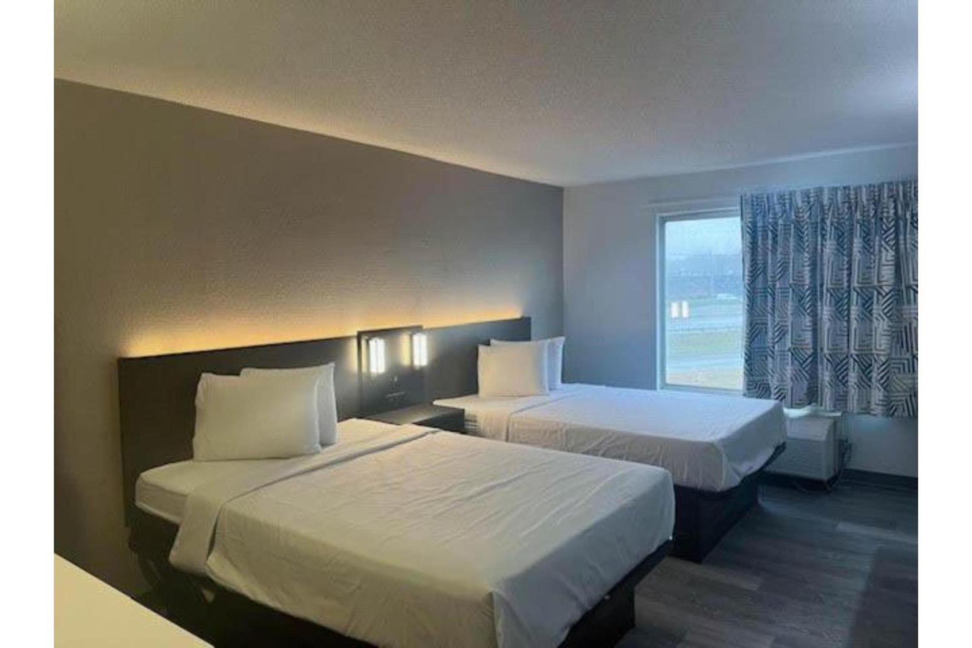 Hotel 6 Norcross, Ga 3*