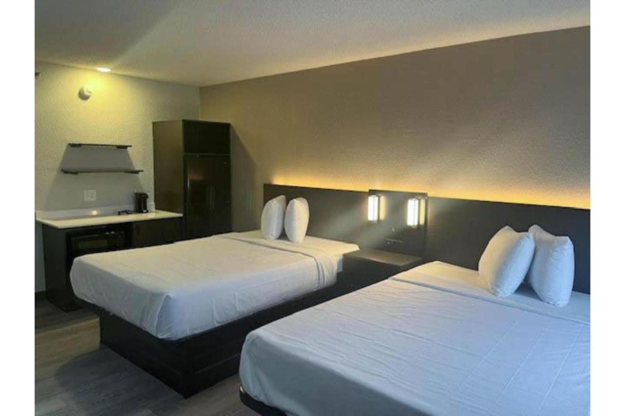 Hotel 6 Norcross, Ga