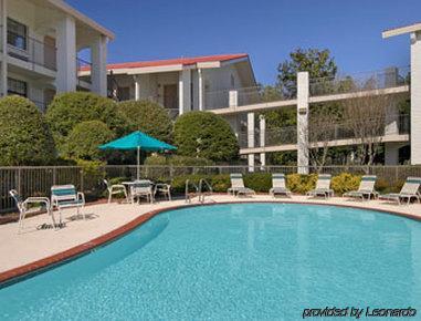 Hotel 6 Norcross, Ga